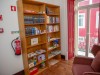 20_Library-in-Casa-René-Overview-2
